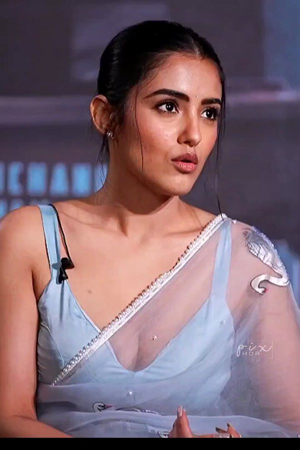 1gd5n7hdR8ofuzwZ?format=jpg&name=900x900