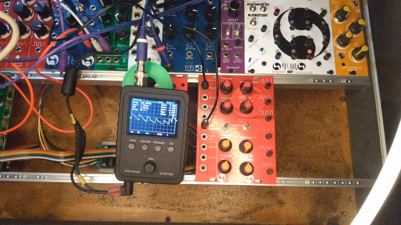Dual VCO2 豪風　lleqpue9 モジュラーシンセ Dual VCO2 豪風のモジュール特徴を紹介 - 【lleqpue9】カラフル