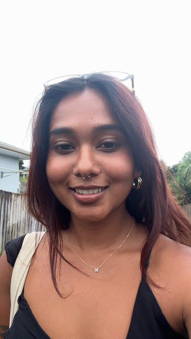 This guy on a motorbike pulled up next to me and flirted with me it was such a movie scene i couldn&rsquo;t<a href="/tag/desi"class="tags"><span>#desi</span></a><a href="/tag/petite"class="tags"><span>#petite</span></a><a href="/tag/motorbikeguy"class="tags"><span>#motorbikeguy</span></a>