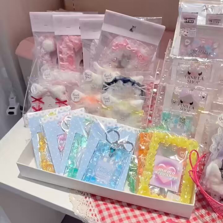 推し活出品 不二貿易 推し活2種セット(うちわ・アクスタ) オレンジ 39362