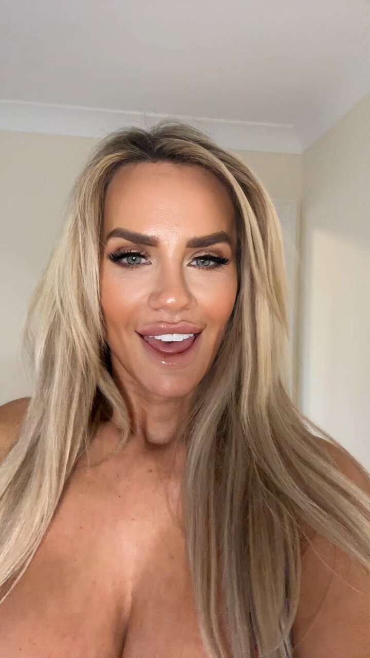 @BrookeMarcells video Tweet