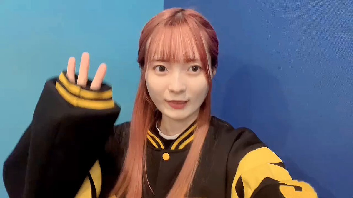 show in 2 days media image