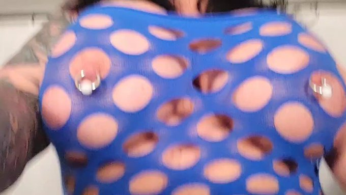 #overthehumpday #giftthatkeepsgiving https://t.co/NeLOIVihFN<a href="/tag/overthehumpday"class="tags">#overthehumpday</a><a href="/tag/giftthatkeepsgiving"class="tags">#giftthatkeepsgiving</a>