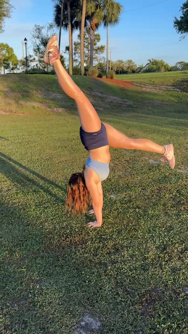 Sunsets at the park https://t.co/Nb8rDErhFy
