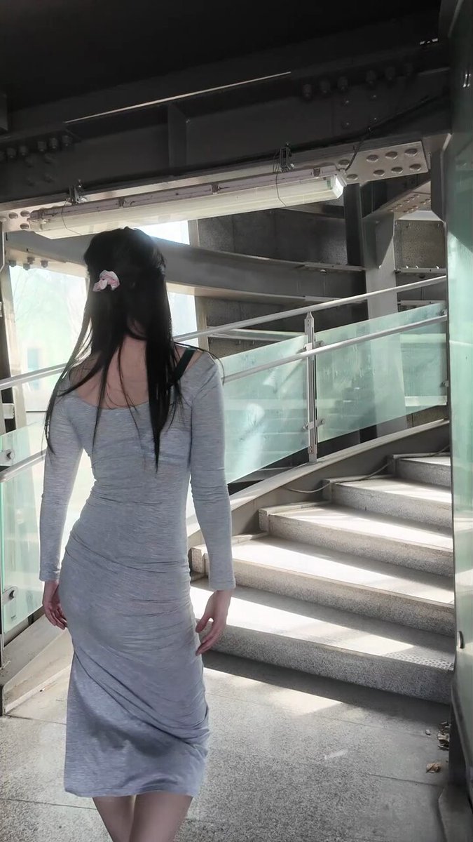 노출은 즐기는 젊은 커플 [한국야동 인기야동 최신야동 무료야동] - OnlySex