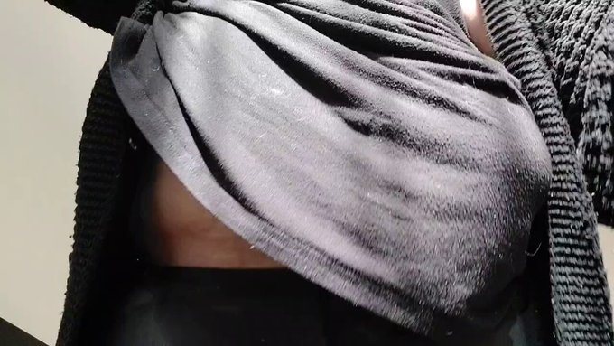 Wyd? 👀 https://t.co/Ldy4b97nkb<a href="/tag/bbw"class="tags"><span>#bbw</span></a><a href="/tag/bigboobs"class="tags"><span>#bigboobs</span></a><a href="/tag/bbc"class="tags"><span>#bbc</span></a><a href="/tag/pawg"class="tags"><span>#pawg</span></a><a href="/tag/bigtits"class="tags"><span>#bigtits</span></a><a href="/tag/hugetits"class="tags"><span>#hugetits</span></a><a href="/tag/contentcreator"class="tags"><span>#contentcreator</span></a>