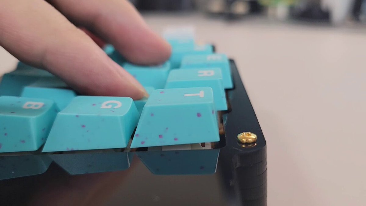keyball44 黒　ケースマウント構造　(打鍵感良好) Keyball 44レビュー | 逸品。世界に通用すると思う。買うべき