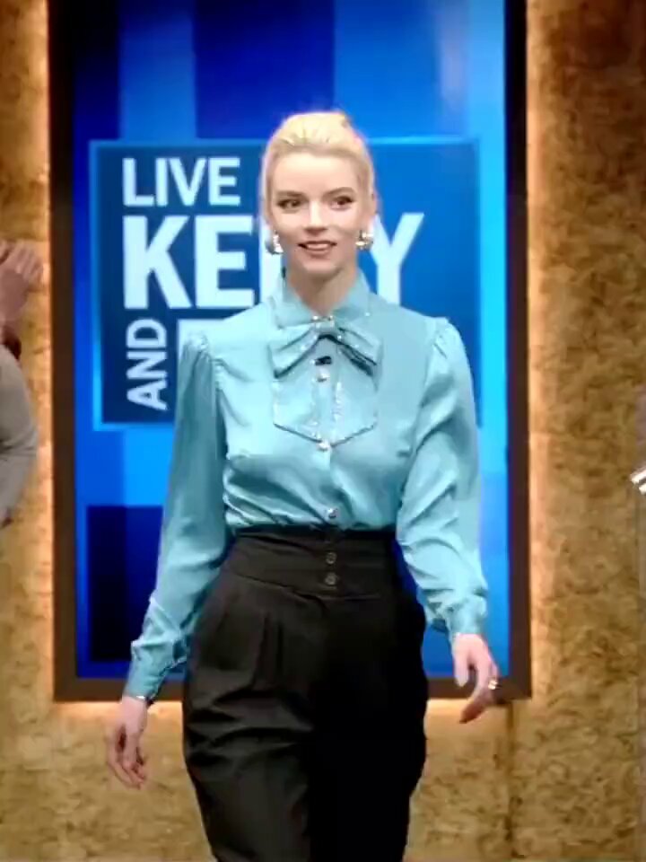 Video oleh @7fEGhevd6tS6USl