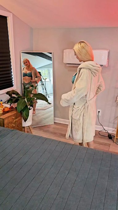 Would you wait for me? ? https://t.co/zUSRR54ayy