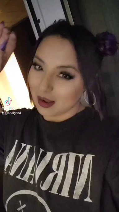 Yea I pulled the face card 🥰 #face #nofilter #justme https://t.co/8Z4Kosj5gY<a href="/tag/face"class="tags">#face</a><a href="/tag/nofilter"class="tags">#nofilter</a><a href="/tag/justme"class="tags">#justme</a>