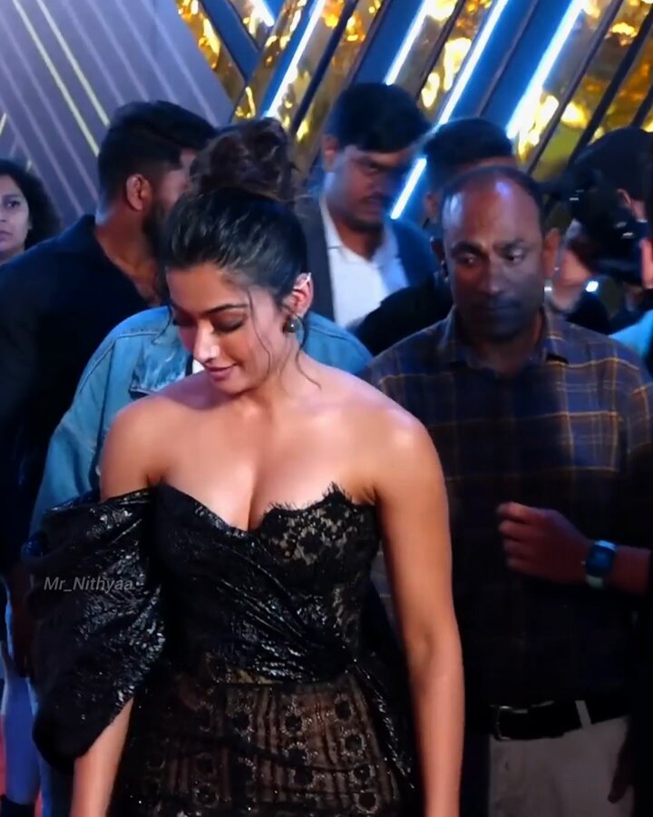 W5yrXsTfFGK0PJ81?format=jpg&name=900x900