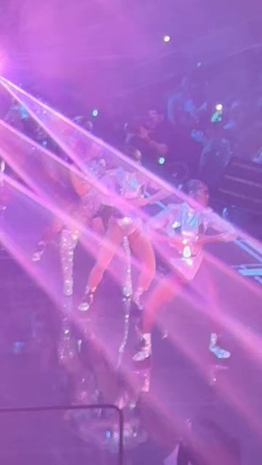 I&rsquo;m blaming @NICKIMINAJ for the #earthquake 😂 #GagCityBrooklyn was litt https://t.co/Ht2YFuNMkT<a class="tags" href="/tag/nickiminaj">@nickiminaj</a><a href="/tag/earthquake"class="tags">#earthquake</a><a href="/tag/gagcitybrooklyn"class="tags"><span>#gagcitybrooklyn</span></a>