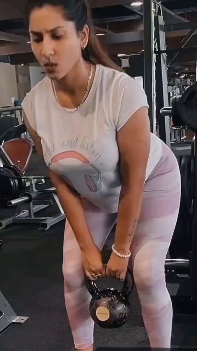 HHnlEtDpD4oU6XQM?format=jpg&name=medium