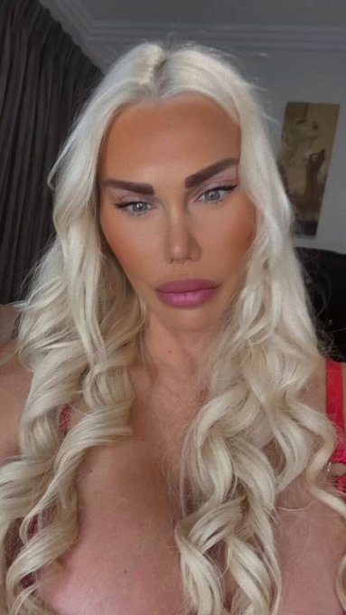 See more of my daily videos and chat to me 👩&zwj;💻 subscribe https://t.co/p0VmpM77AV https://t.co/Af2w8x<a href="/tag/lulupetite"class="tags"><span>#lulupetite</span></a>