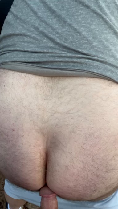 Cruising at the park 🥴  I watched him then get on a bike and ride away with my cum in him https://t.<a href="/tag/furrydelphia2023"class="tags"><span>#furrydelphia2023</span></a>