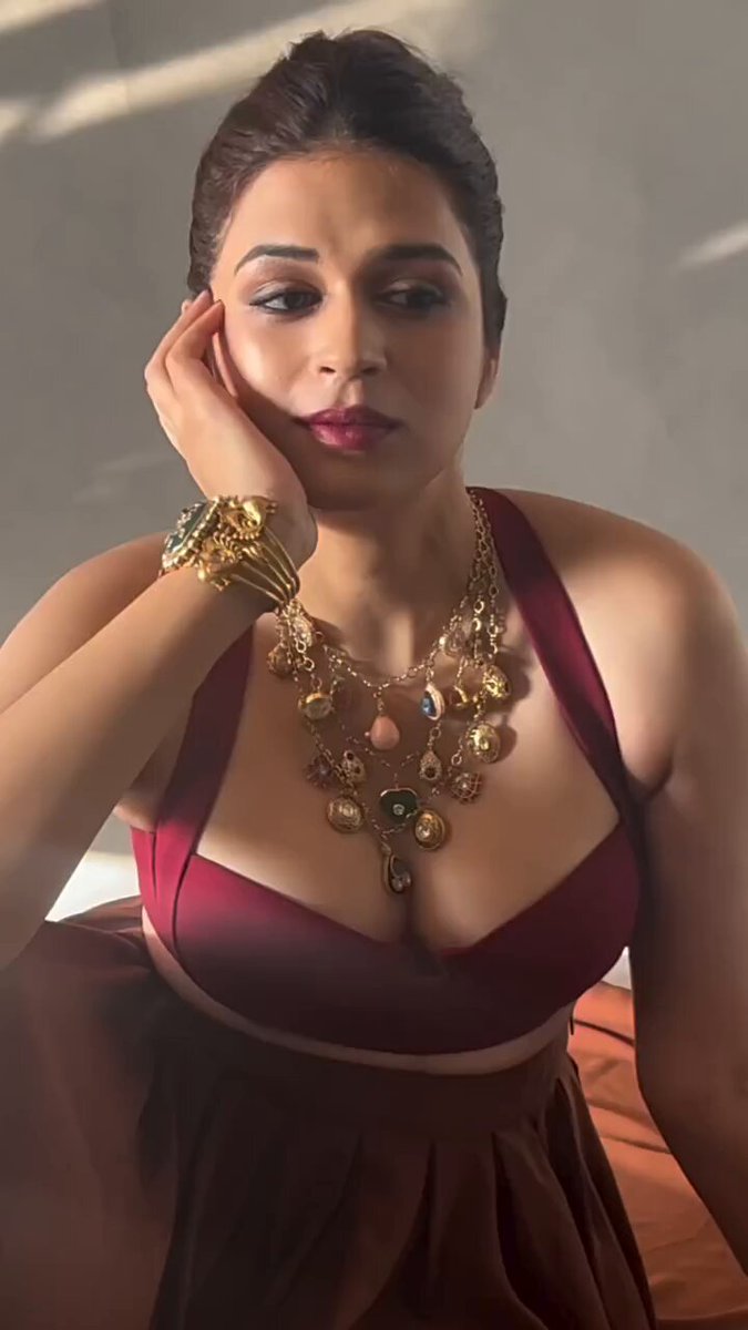 3pmFxQCn5-f7Kj2A?format=jpg&name=medium