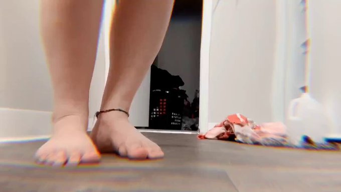 VID SOLD! Giantess Vore 🔥 Check it out! https://t.co/G7kdwEDnkx #MVSales @manyvids https://t.co/XwNA<a href="/tag/mvsales"class="tags"><span>&#35;mvsales</span></a>