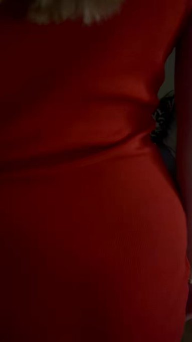 guys… people kept staring at me today?? https://t.co/qQ5gSapays<a href="/tag/yoga"class="tags"><span>&#35;yoga</span></a>