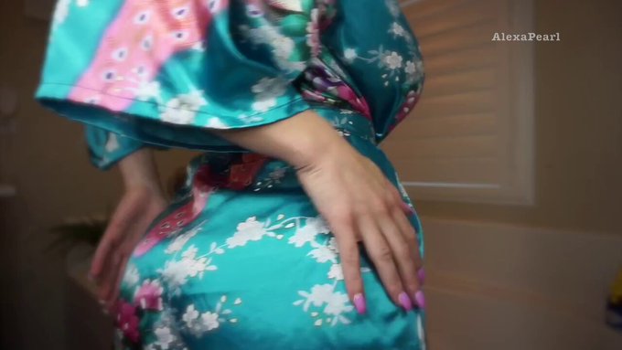 VID SOLD! BBC Fucks My Creamy Wet Pussy ? Check it out! https://t.co/ZEme0BDyMe #MVSales @manyvids https://t