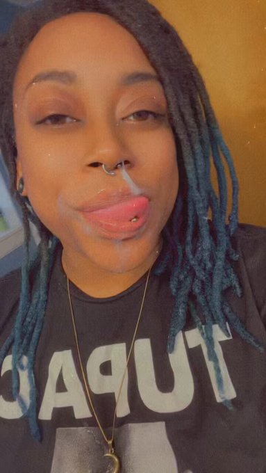 Who&rsquo;s next 😈👀 https://t.co/oIkzKIiWAA