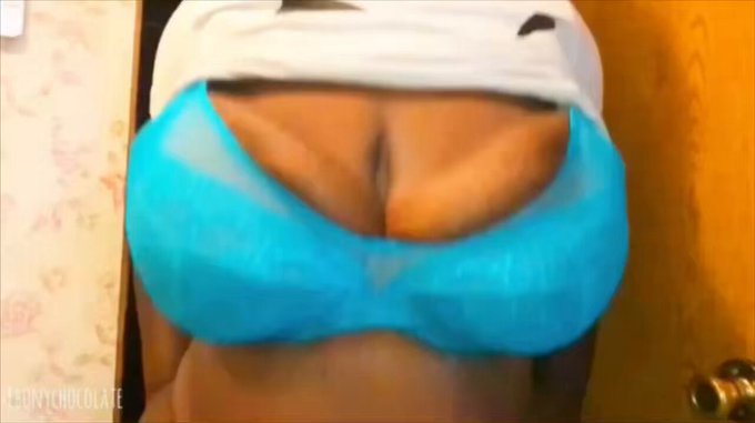 I&rsquo;m back posting on my Onlyfans😏 https://t.co/owkiWyq1HJ