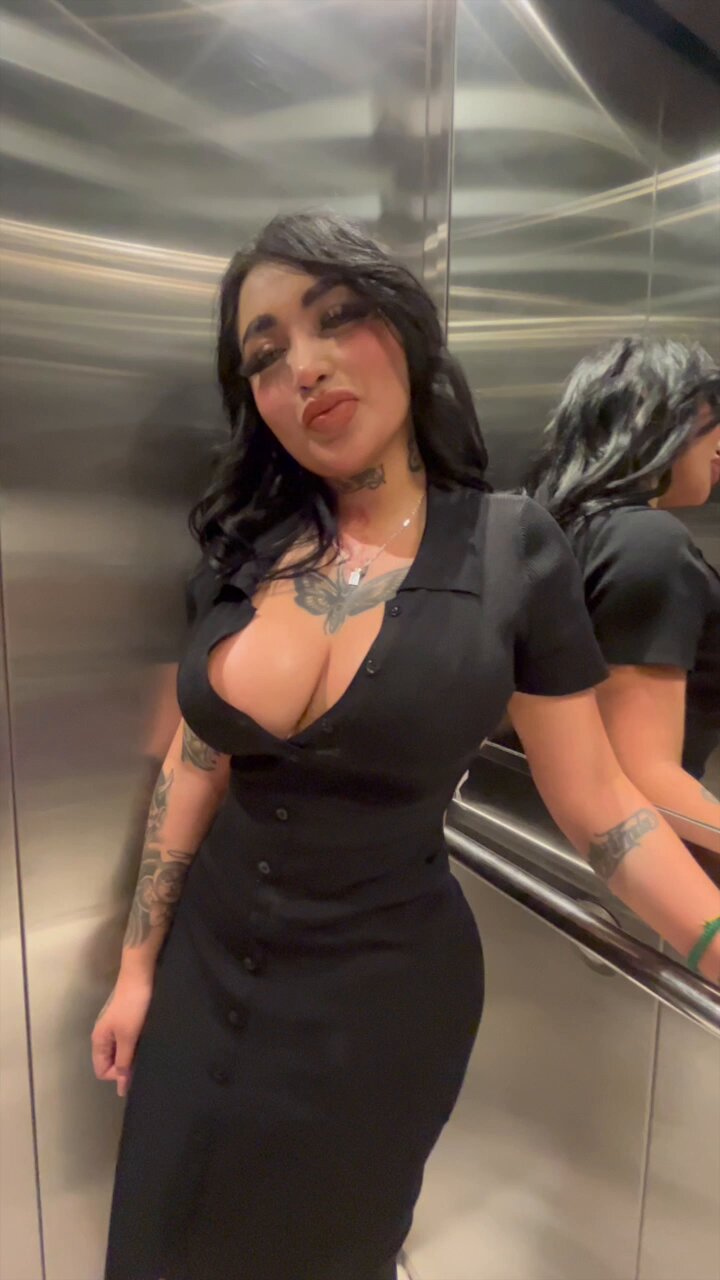 @sincensurashowxs video Tweet