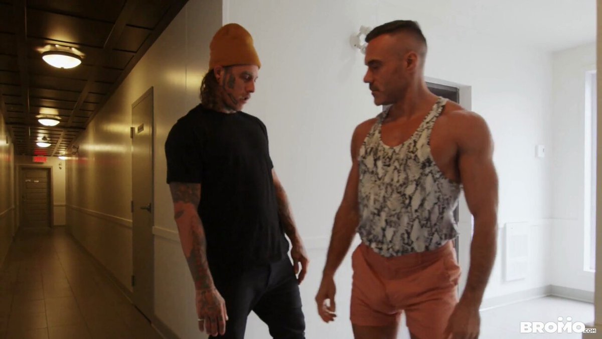 Fucking Up The Snob. Full video here: @comiquebot @NewPor20240425020620