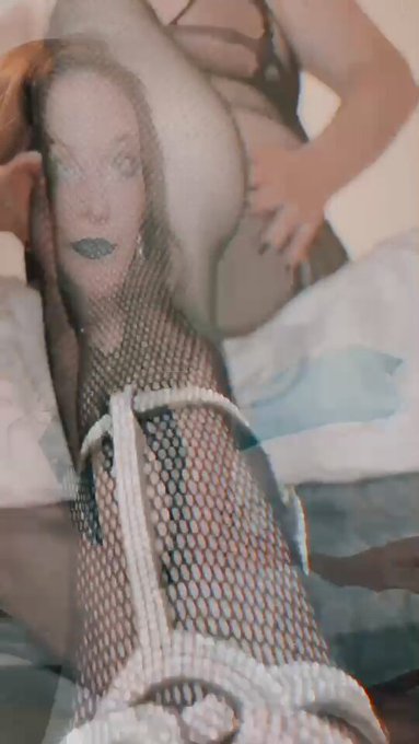 One of my first promo videos for #ThirstyThursday feat. @Cornbreadfedbby showing me how to be a #bbcqt<a href="/tag/thirstythursday"class="tags">#ThirstyThursday</a><a href="/tag/bbcqt"class="tags"><span>#bbcqt</span></a><a href="/tag/nsfwacc"class="tags"><span>#nsfwacc</span></a><a href="/tag/nsfw_twt"class="tags"><span>#nsfw_twt</span></a>