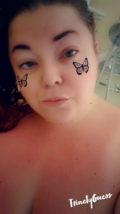 First shower after I shaved my head. Felt so weird https://t.co/0tRoOnu4jf<a href="/tag/trinetyguess"class="tags"><span>#trinetyguess</span></a><a href="/tag/trinetyg"class="tags"><span>#trinetyg</span></a>