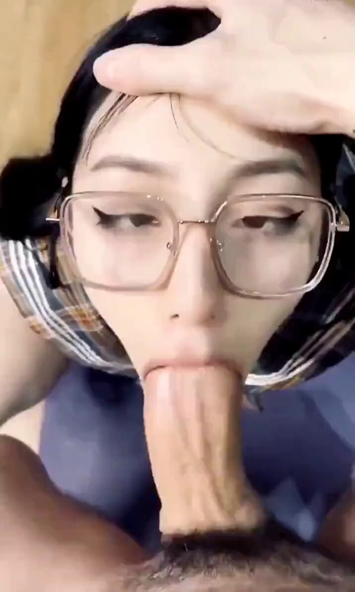 @goth_beanies video Tweet