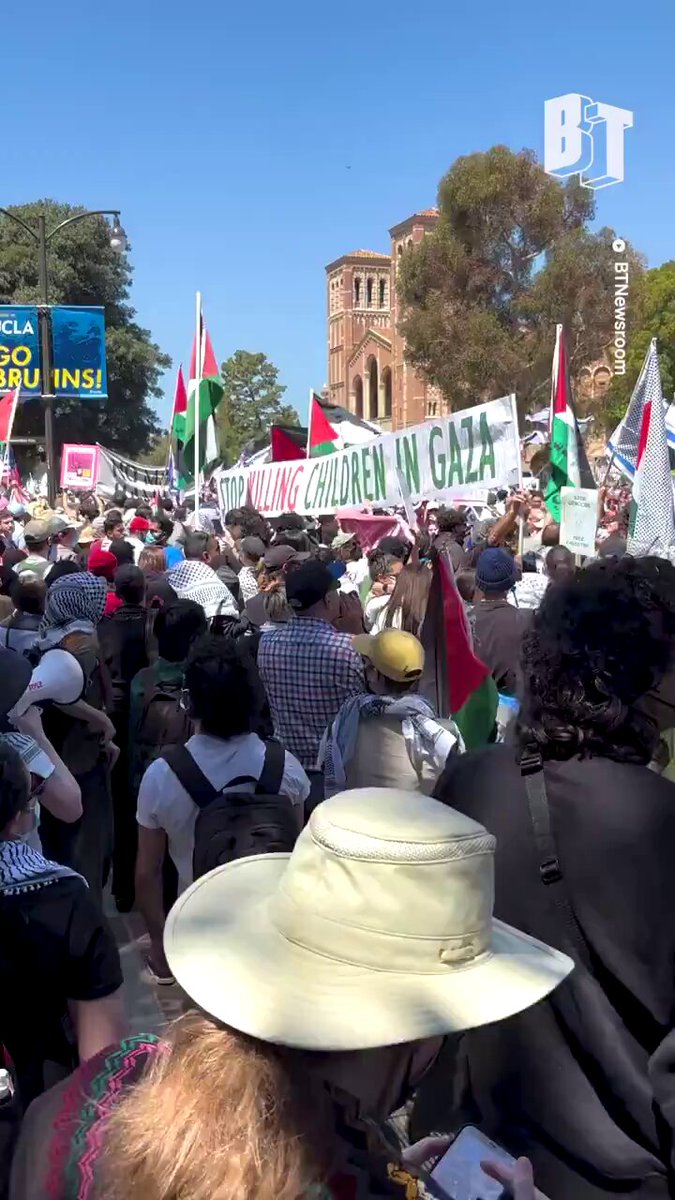 أعداد جديدة من الطلبة ينضمون لمخيم التضامن مع فلسطين بجامعة كاليفورنيا 