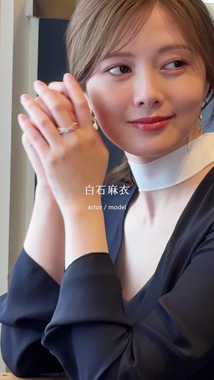 白石麻衣 アイコラ 最新 【#白石麻衣 さん、青山のイタリアンで撮影！📹 ˎˊ˗】  東カレ表紙カバーの登場は、今回で5回目の白石さん👏 清楚なドレスを華麗に着こなす、撮影裏ムービーを公開✨ 📚…°˖✧ #東カレ #7月号  （5月21日発売） は “ 「コース1万円」の ...