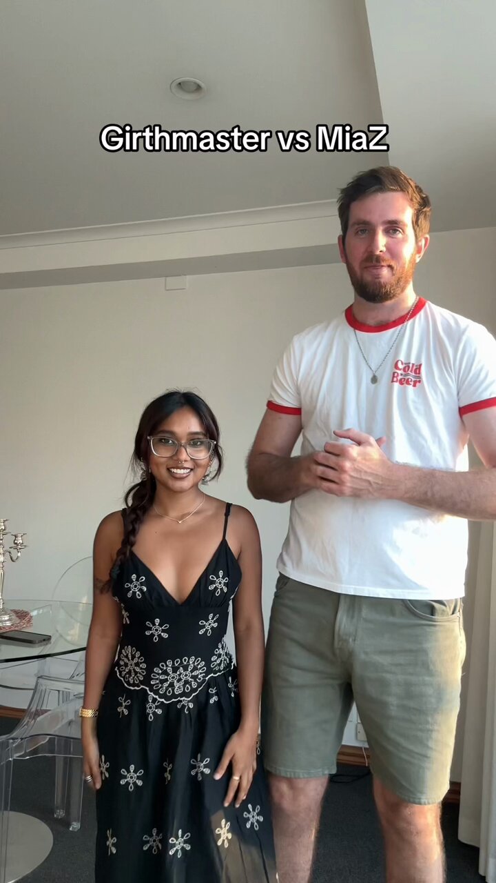 MiaZ on X: How size difference is crazyyy onlyfans desi aussie  sizedifference petite bwc @girthmasterr t.coVukQfnTsAF  X