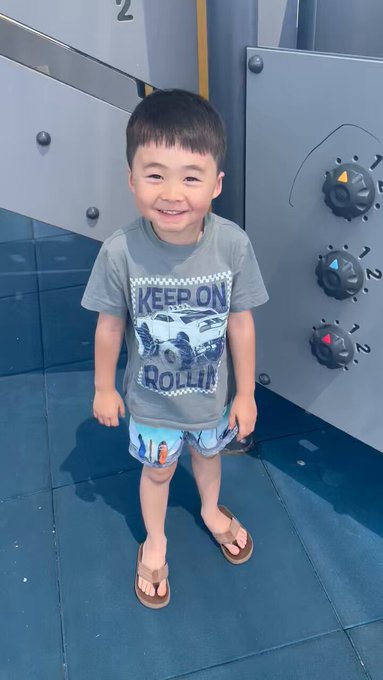 #gummybear #ravebaby https://t.co/J0coyTRKS5<a href="/tag/gummybear"class="tags">#gummybear</a><a href="/tag/ravebaby"class="tags">#ravebaby</a>