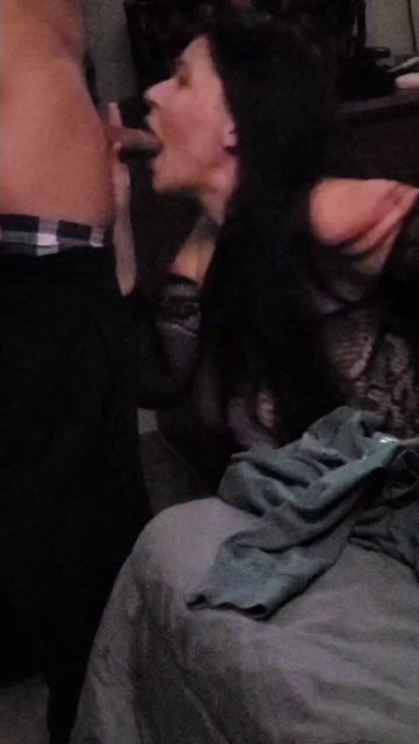 Deepthroat goddess snippet.  Check out my https://t.co/JE7URldpoD https://t.co/Hot5XSGYeP<a href="/tag/bbw"class="tags"><span>#bbw</span></a><a href="/tag/watermelon"class="tags"><span>#watermelon</span></a><a href="/tag/headhunter"class="tags"><span>#headhunter</span></a>