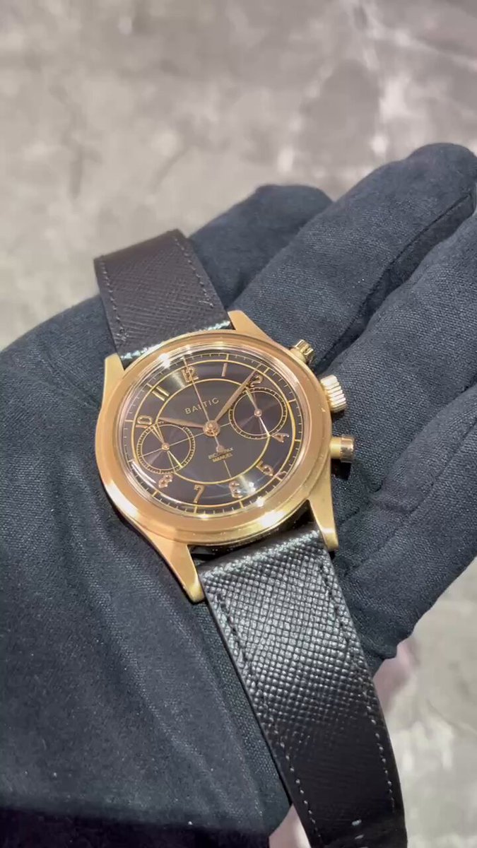 【稼働品】BALTIC / バルチック バイコンパックスゴールド Introducing: バルチック ブラック＆ゴールドで実現した3つの
