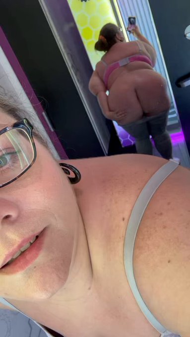 New snap, same fat ass https://t.co/ncbfrHsXrh #bbw #onlyfans #goddess #wantingpaypig #sluttymom #milf<a href="/tag/goddess"class="tags"><span>#goddess</span></a><a href="/tag/bbw"class="tags"><span>#bbw</span></a><a href="/tag/milf"class="tags"><span>#milf</span></a><a href="/tag/spoilme"class="tags"><span>#spoilme</span></a><a href="/tag/whore"class="tags"><span>#whore</span></a><a href="/tag/cheapslut"class="tags"><span>#cheapslut</span></a>