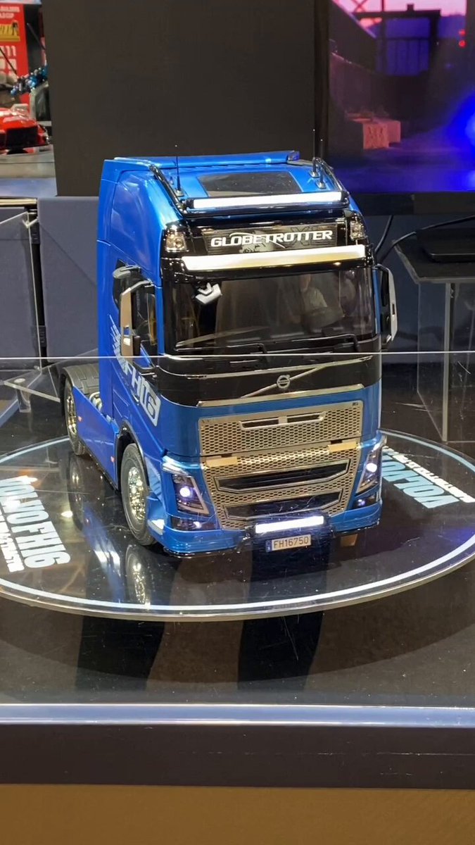 タミヤ 1/14 電動RCビッグトラックシリーズ ボルボ FH16