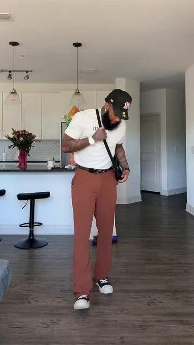 🥷🥷 https://t.co/5X5Agd7lyd