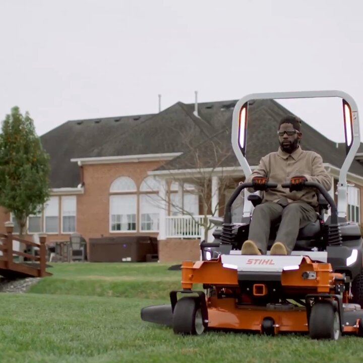 Stihl commercial lawn mower hotsell
