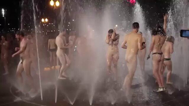 Video by @PizzaFlashing