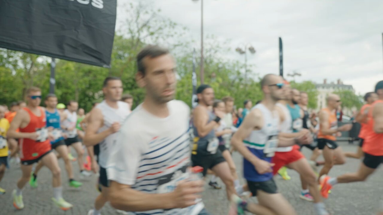 adidas10kParis s video Tweet