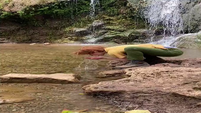 this isn’t a horny post I just really love finding water and putting my face in it and I did that in