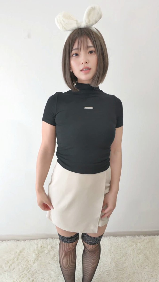 Video oleh @yururina_