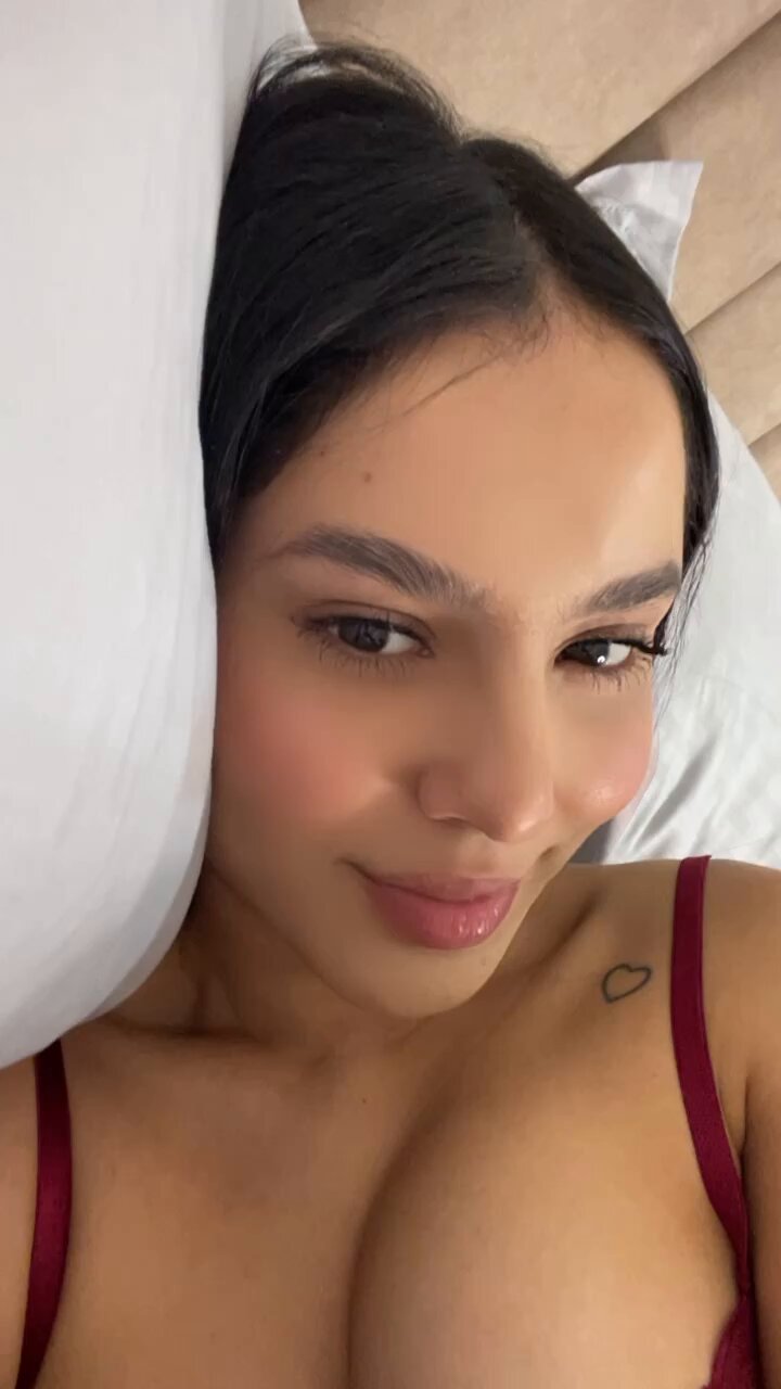 @zoeyriverasss video Tweet