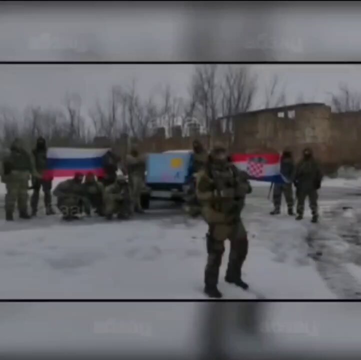 h6H21hL46-d-NOZq.jpg:large