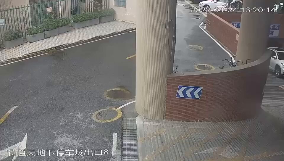 Video oleh @kininaru_mv2020