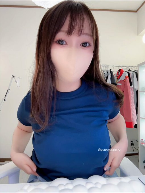 ねぇ絶対メロン超えてスイカだと思うんだけど、どう思う？｜裏垢女子ユウナさん（@yuuna998877）