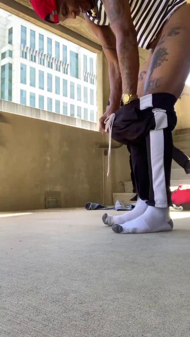 holliwud_daKing Porn Star Gets Caught in a Parking Garage by Police https://t.co/afgKsgCMRY<a href="/tag/lilfizz"class="tags"><span>#lilfizz</span></a>