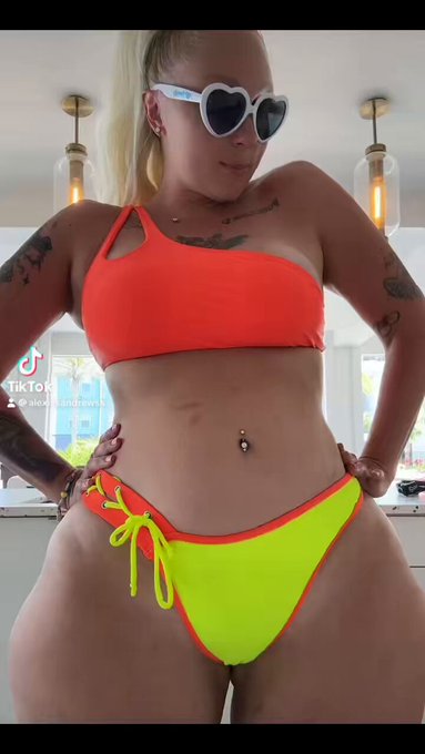 Live on Tik Tok RIGHT NOW! https://t.co/yyXj5WXpe9